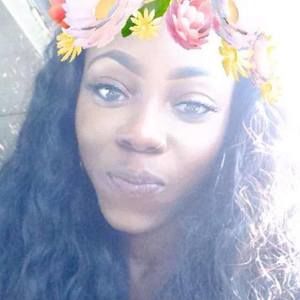 Meet your Posher, Andrea